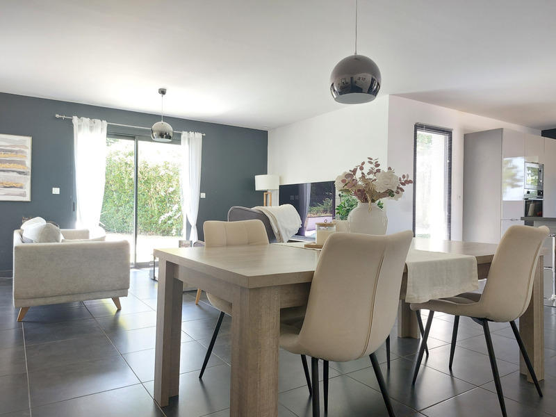 Maison - 149 m² - 5 pièces