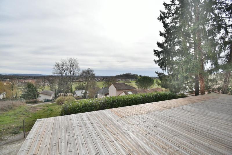 Maison - 168 m² - 7 pièces