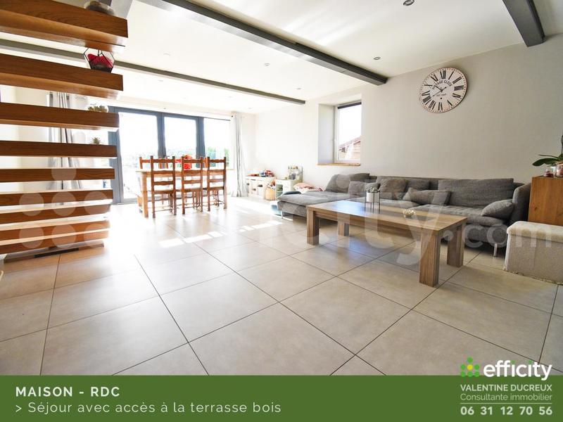 Maison - 180 m² - 6 pièces