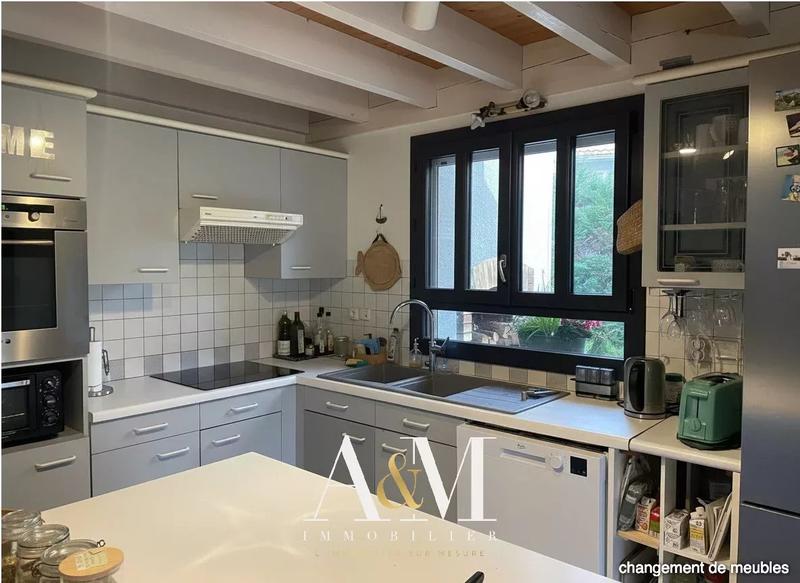 Maison - 140 m² - 5 pièces