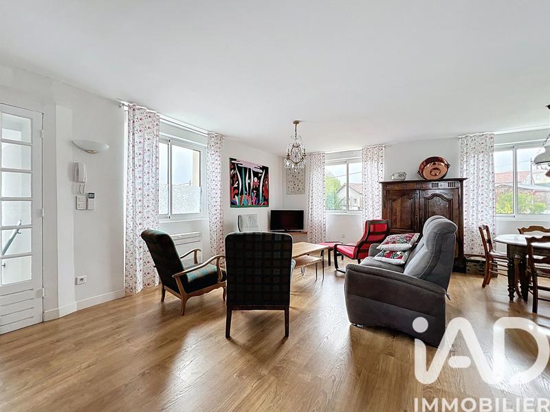 Maison - 156 m² - 7 pièces