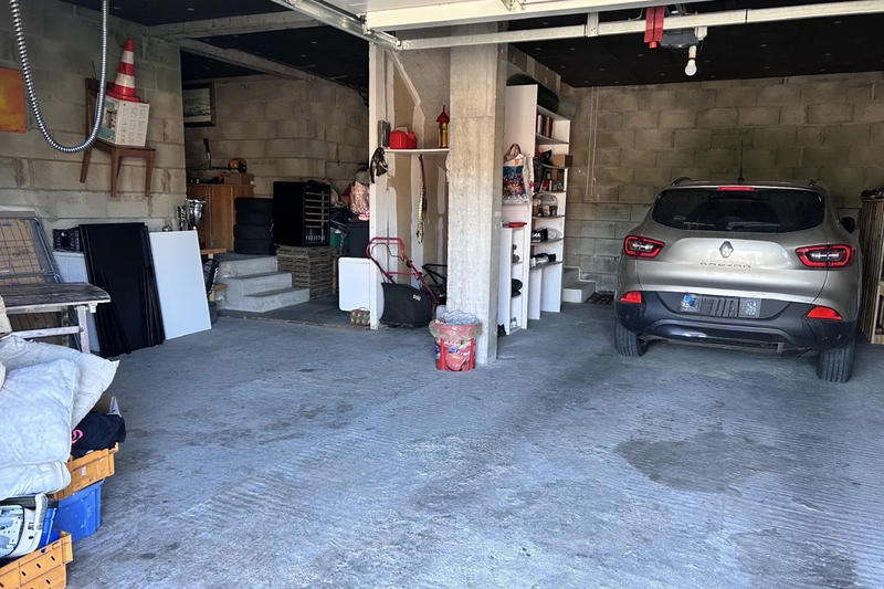 Maison - 104 m² - 6 pièces