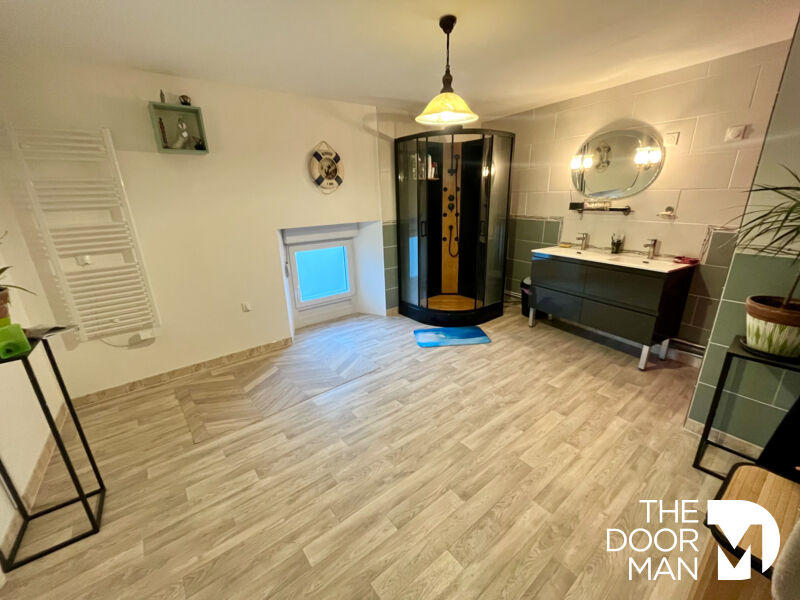 Maison - 119 m² - 5 pièces