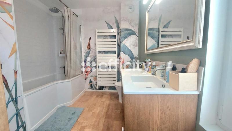 Maison - 79 m² - 4 pièces