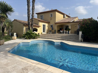 Maison - 165 m² - 6 pièces