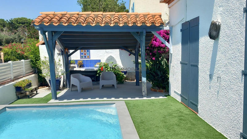 Maison - 179 m² - 8 pièces