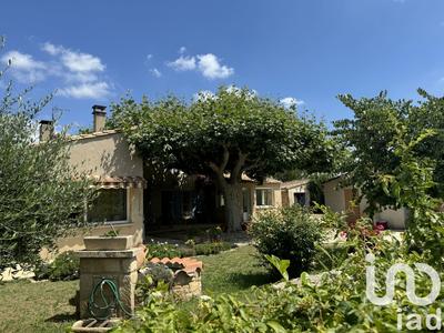 Maison - 300 m² - 9 pièces