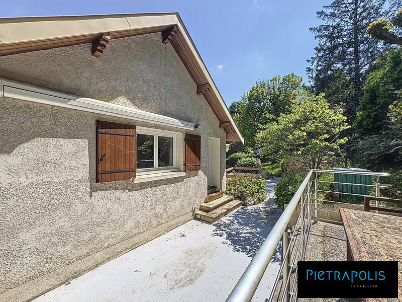 Maison ancienne - 205 m² - 6 pièces