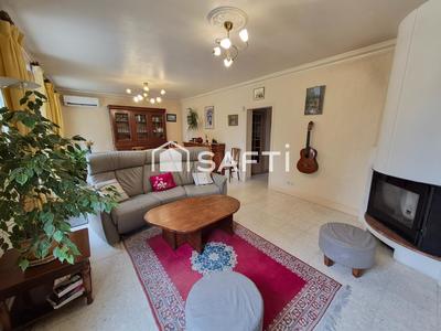 Maison - 192 m² - 11 pièces