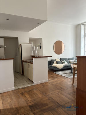 Appartement - 85 m² - 4 pièces