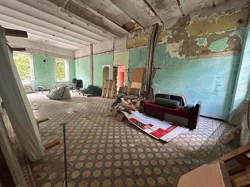 Immeuble - 1 500 m² - 30 pièces