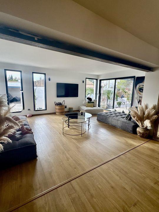 Villa - 185 m² - 6 pièces