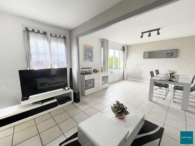 Appartement - 67 m² - 3 pièces