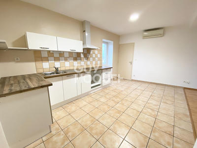 Appartement - 49 m² - 2 pièces