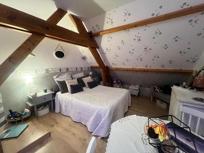 Maison - 185 m² - 8 pièces