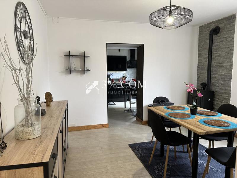 Maison - 100 m² - 4 pièces