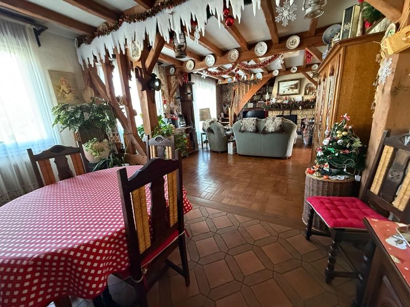 Maison - 136 m² - 7 pièces