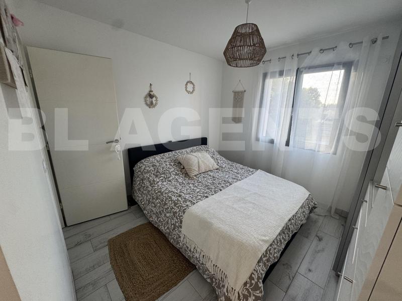 Maison traditionnelle - 105 m² - 5 pièces