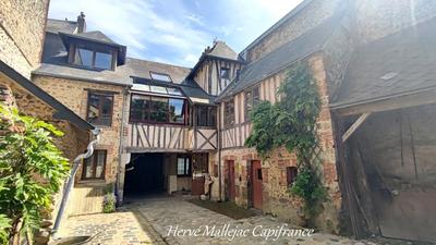 Maison - 170 m² - 6 pièces