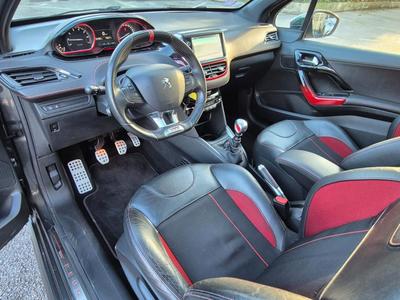Peugeot 208 1.6 200ch Gti