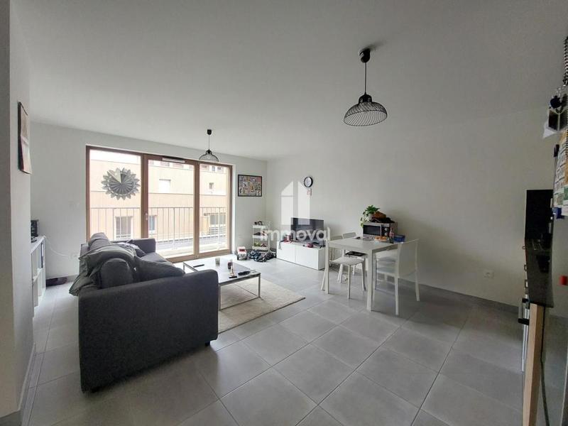 Appartement - 65 m² - 3 pièces