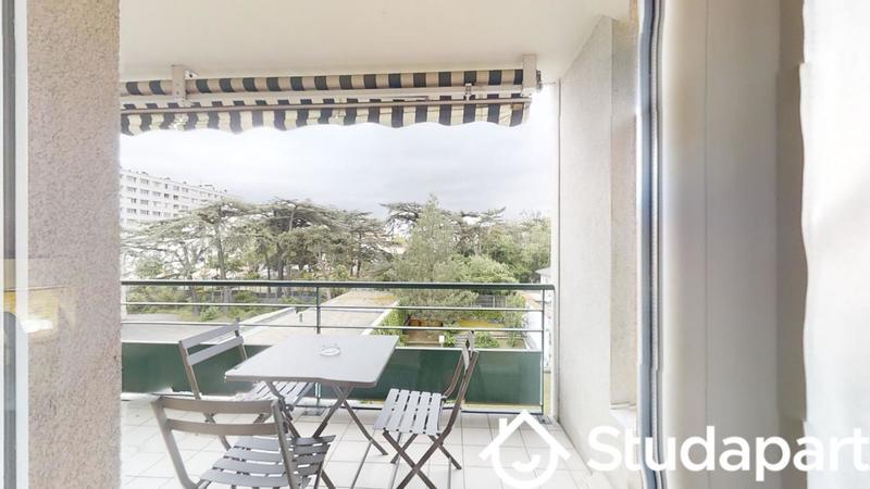 Chambre - 11 m² - 1 pièce