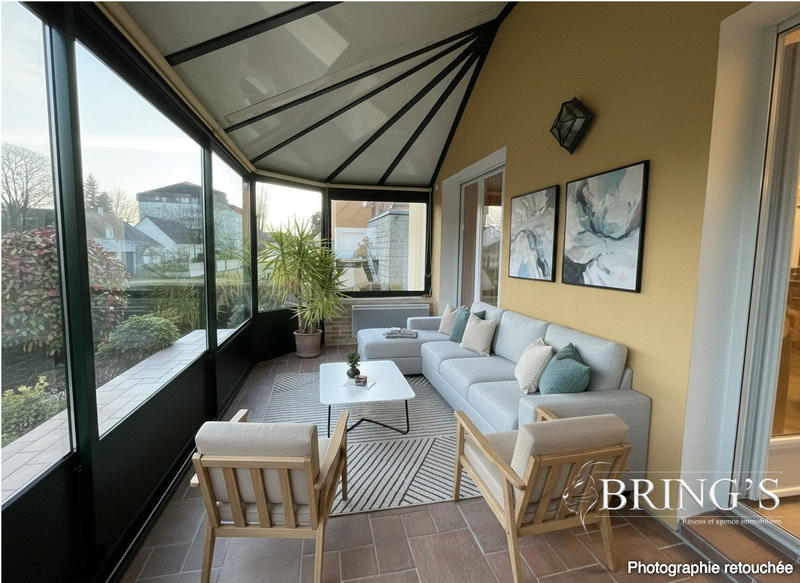 Maison - 184 m² - 9 pièces