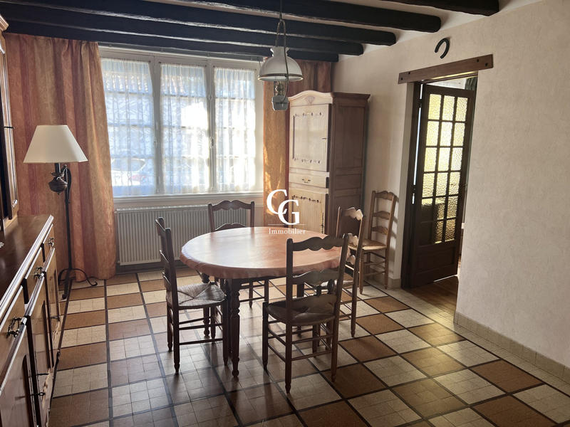 Maison - 67 m² - 5 pièces