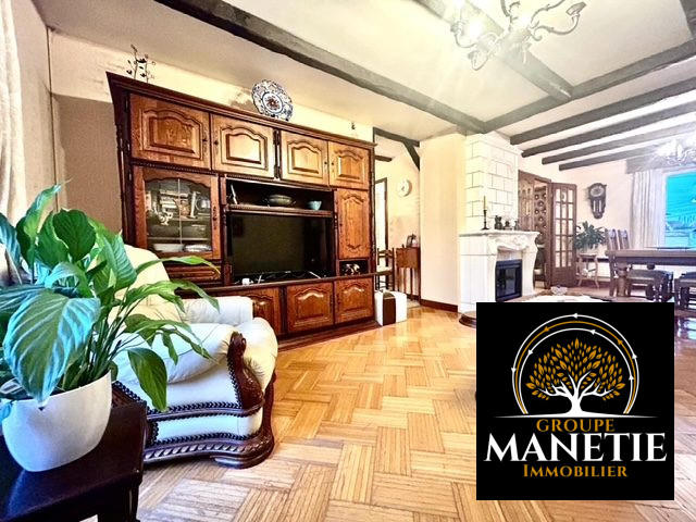 Maison - 93 m² - 6 pièces