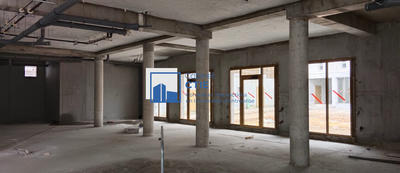 Local commercial - 330 m²