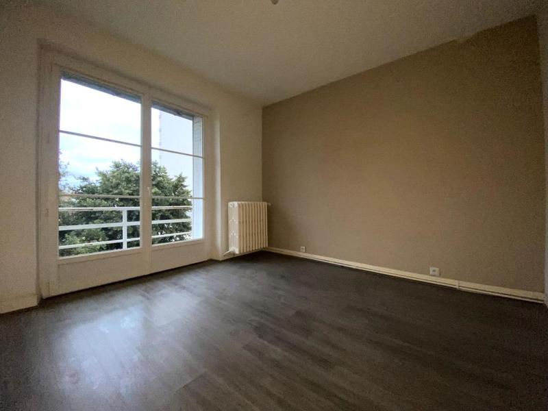 Appartement - 64 m² - 4 pièces