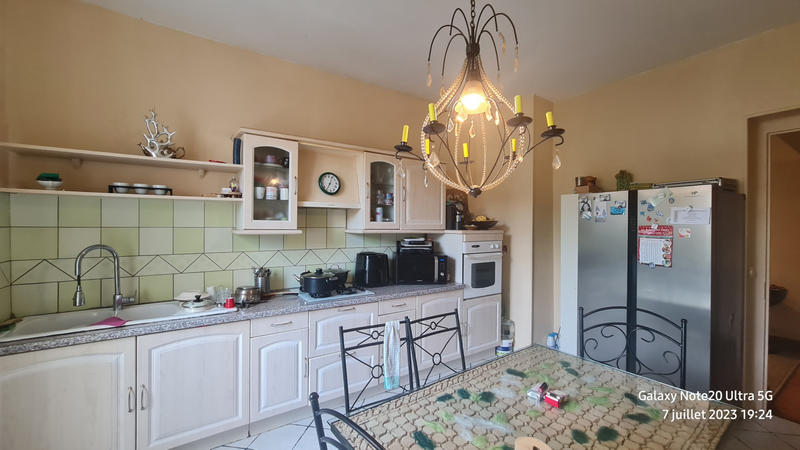 Maison - 140 m² - 4 pièces