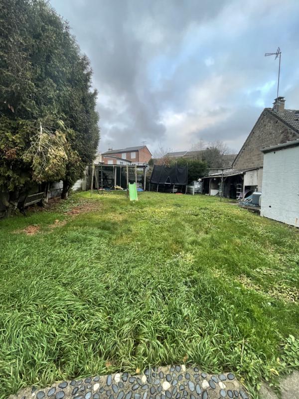 Maison - 152 m² - 9 pièces