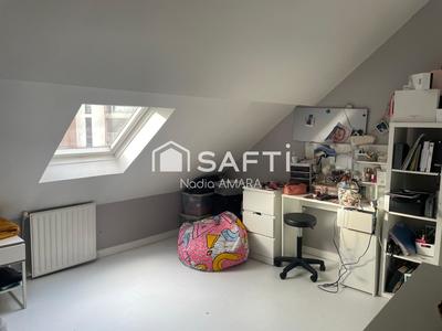 Maison - 90 m² - 6 pièces