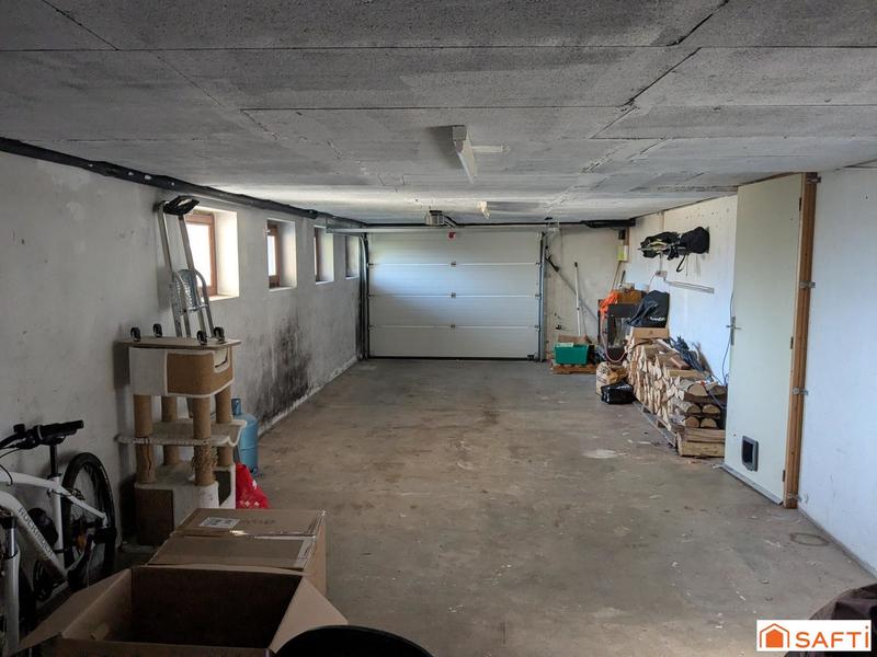 Maison - 196 m² - 7 pièces