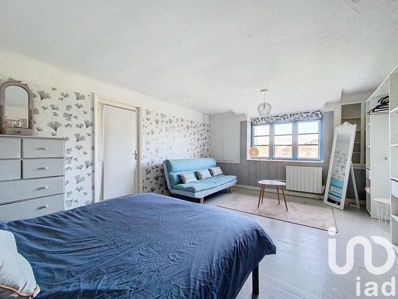 Maison - 161 m² - 8 pièces