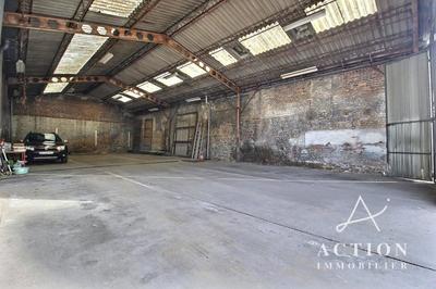 Entrepôt - 225 m²