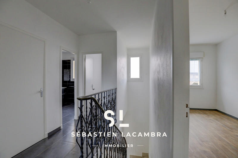 Maison - 84 m² - 3 pièces