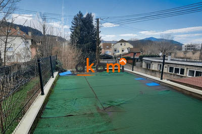 Appartement - 100 m² - 5 pièces