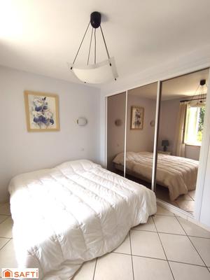 Maison - 228 m² - 6 pièces