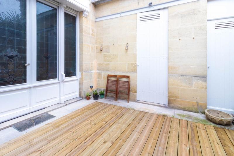 Maison - 292 m² - 10 pièces