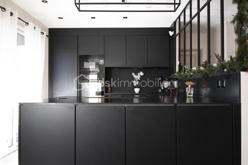 Maison - 101 m² - 4 pièces