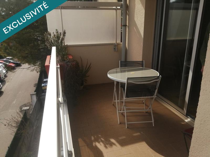 Appartement - 80 m² - 5 pièces