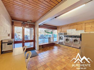 Appartement - 91 m² - 7 pièces