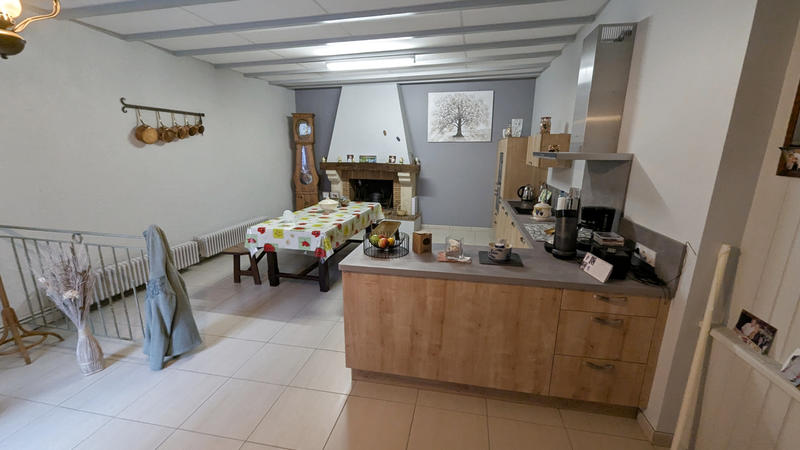 Maison - 137 m² - 6 pièces