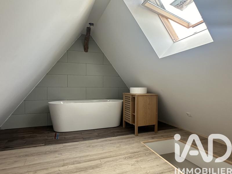 Maison - 89 m² - 5 pièces