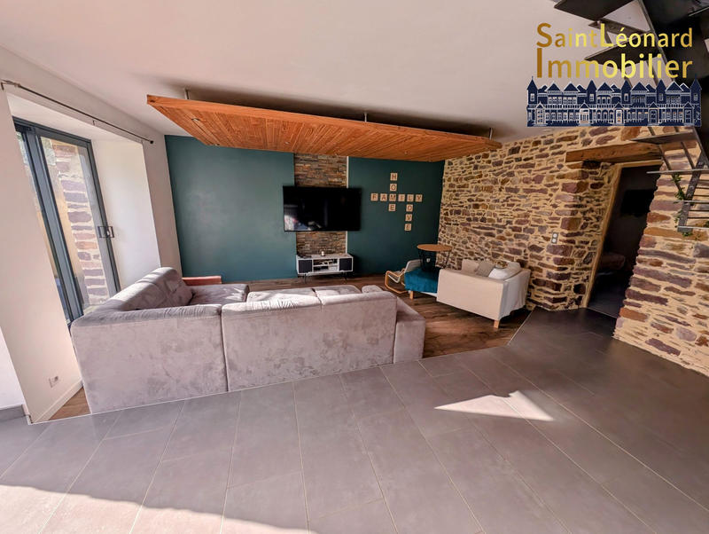 Maison - 188 m² - 6 pièces