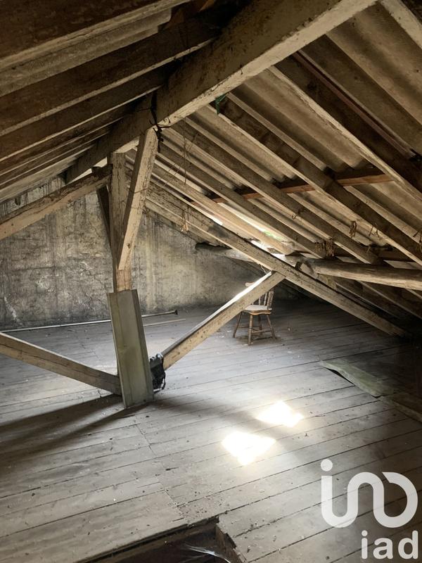 Maison de ville - 180 m² - 9 pièces