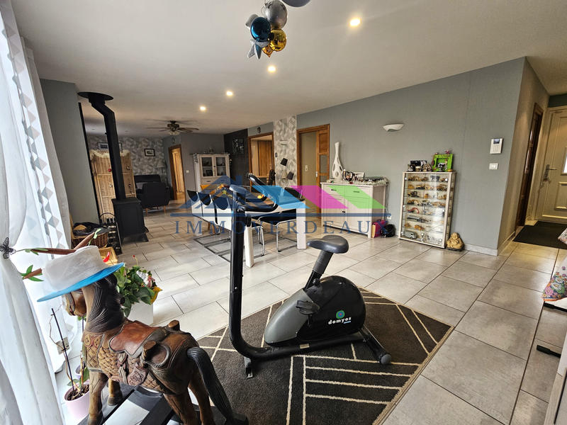 Maison - 160 m² - 6 pièces