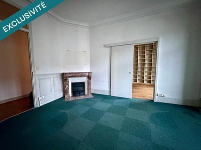 Appartement - 144 m² - 6 pièces